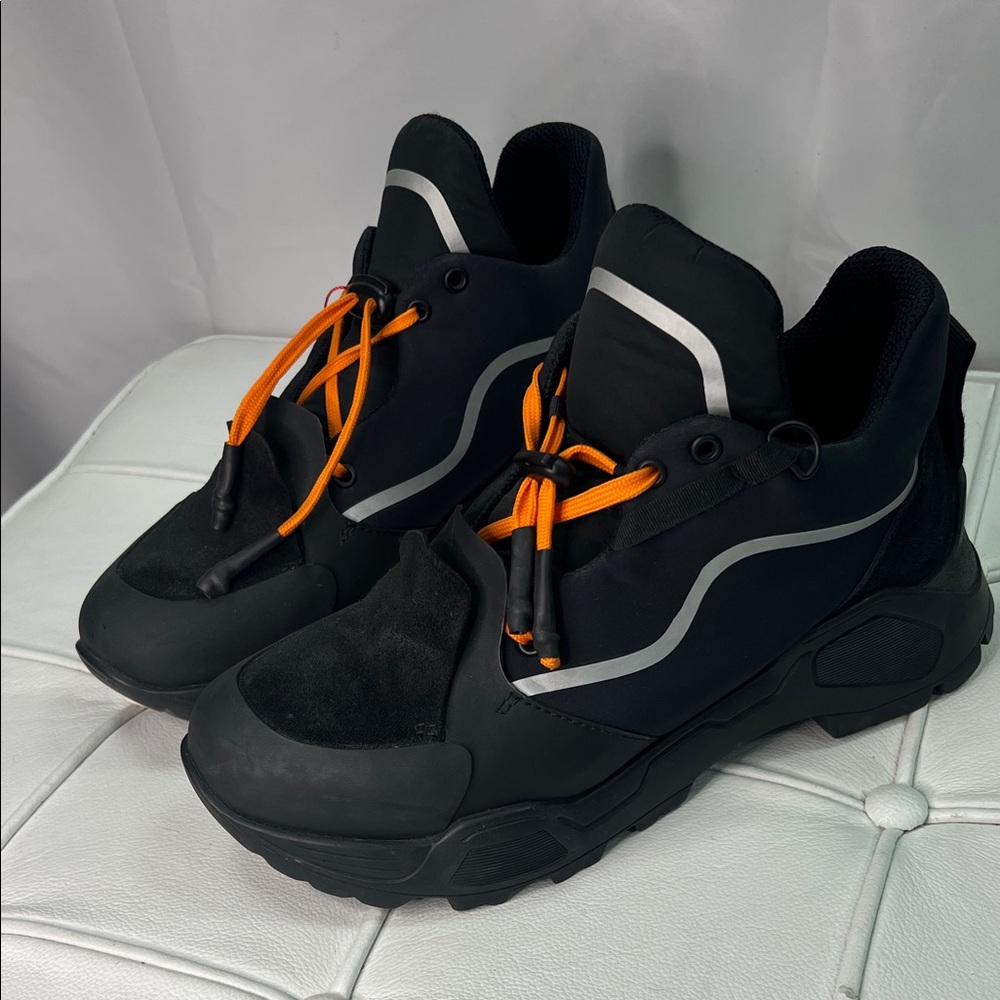 Scout Performance Sneakers in Black with Orange Laces
